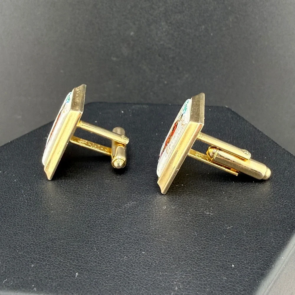 Vintage Shields Cufflinks Gold Tone Enamel Beefeater Yeoman Warder